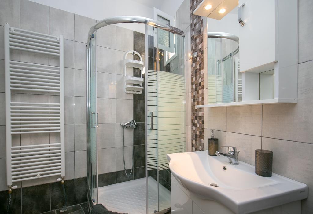 Casa Del Sol Apartment สกาลา มาริออน ภายนอก รูปภาพ